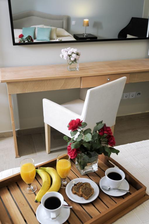 Athena Hotel Milopótamos エクステリア 写真