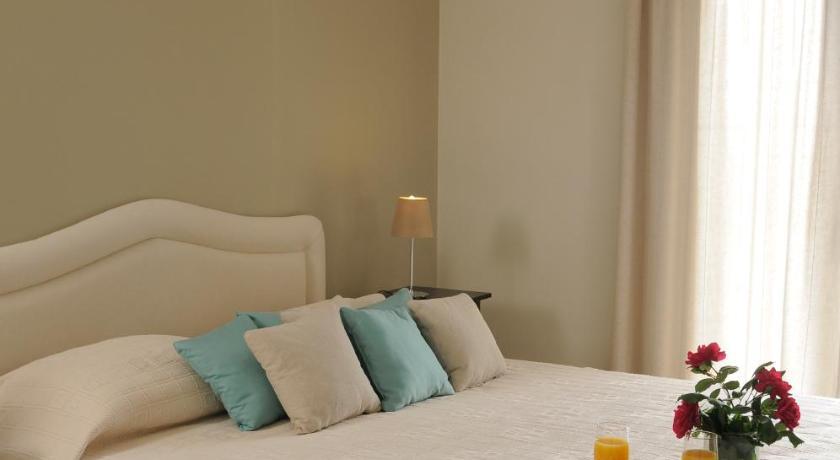 Athena Hotel Milopótamos 部屋 写真