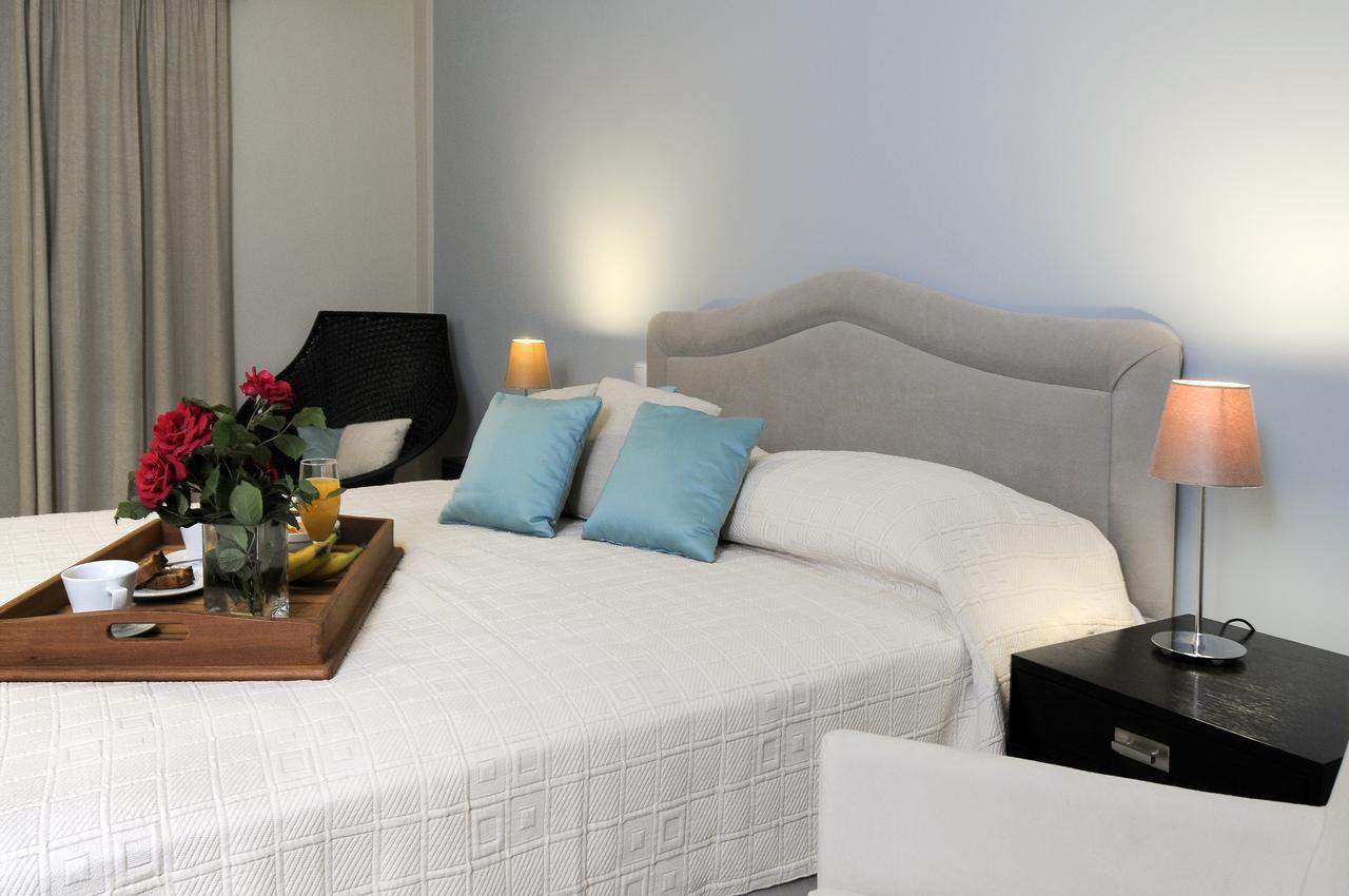 Athena Hotel Milopótamos エクステリア 写真