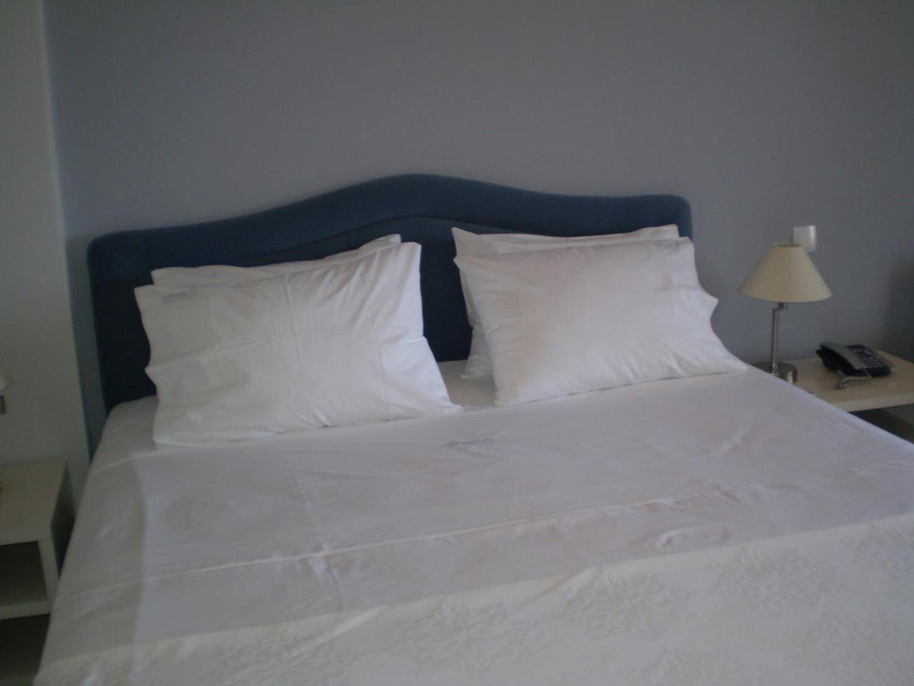 Athena Hotel Milopótamos エクステリア 写真